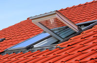 Horneval roof window